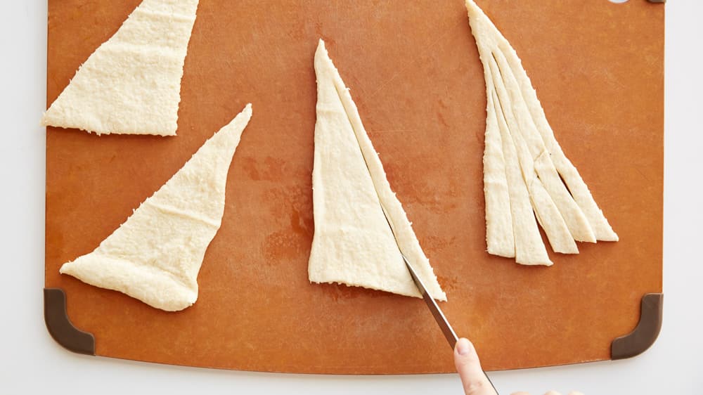 Slice crescent dough into 4 triangles