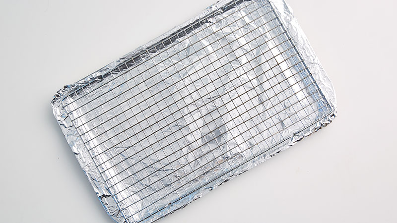 Foil lined store baking sheet