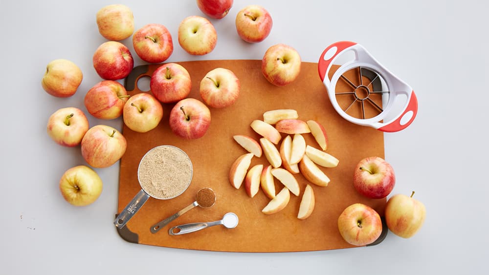 Apples, apple corer, brown sugar, cinnamon, salt