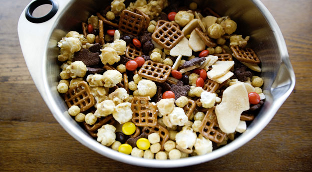 party mix in serving dish