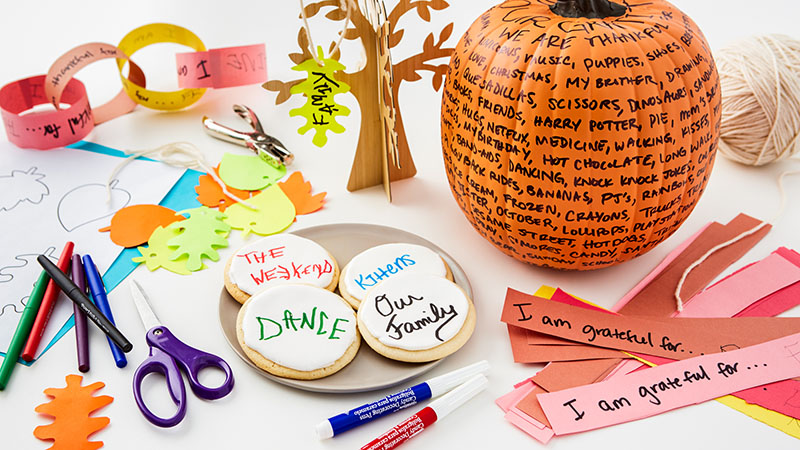 Thanksgiving craft supplies