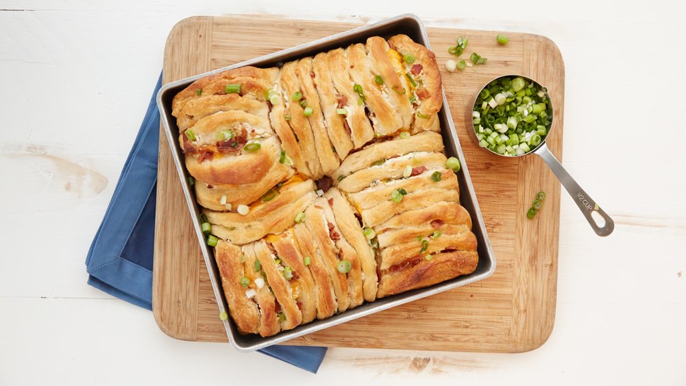 Bacon and Cheddar Chive Monster Pull-Apart Bread